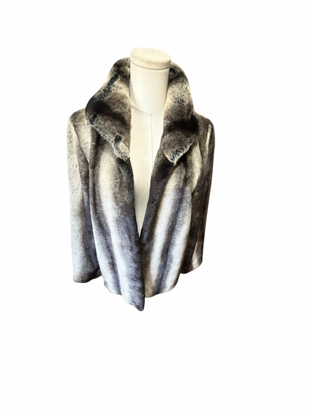 Artifacts Faux Fur Black and Grey Short Coat Sz Medium
